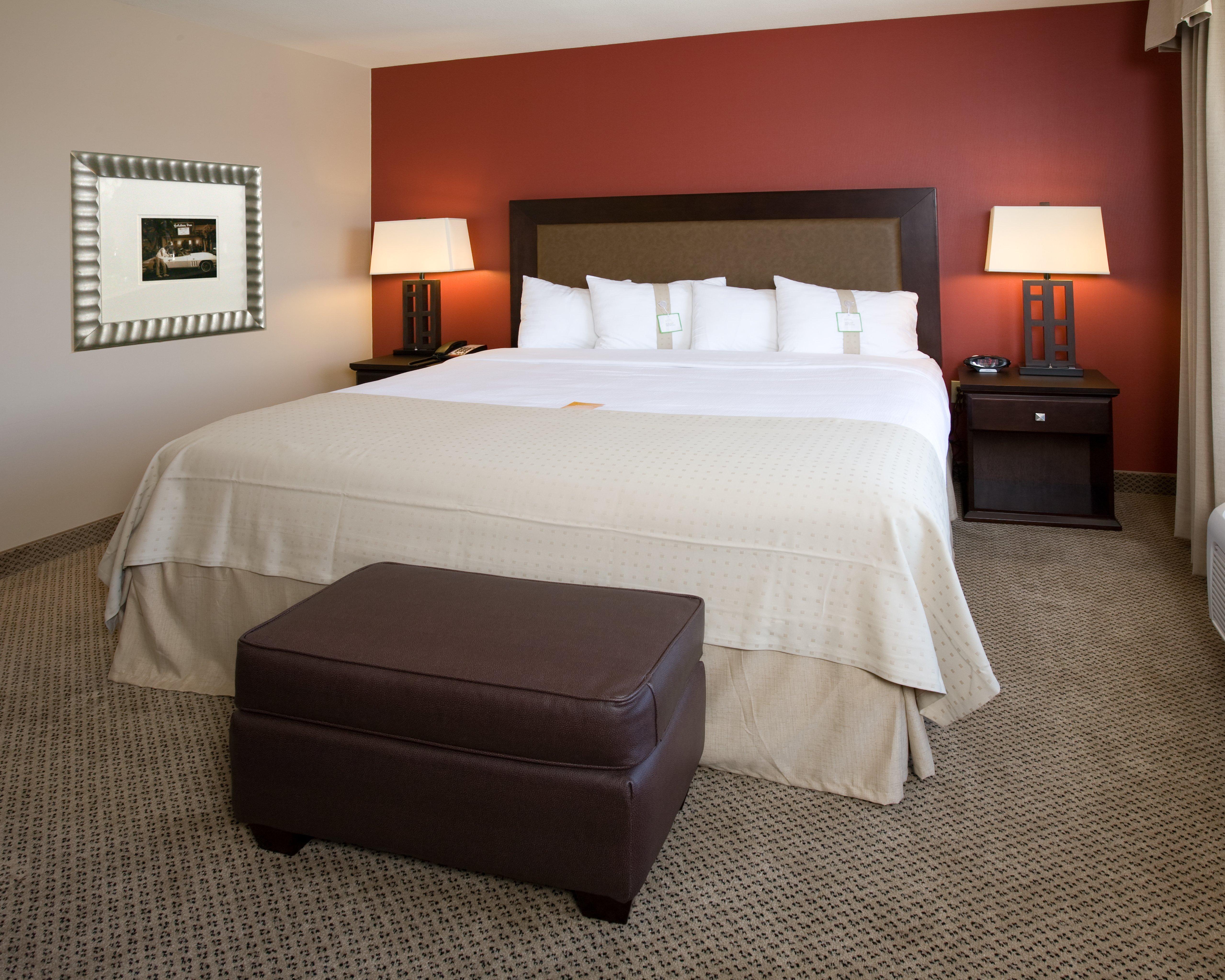 Holiday Inn & Suites Bakersfield, An Ihg Hotel Værelse billede